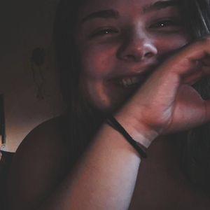 Meet your Posher, Hailey